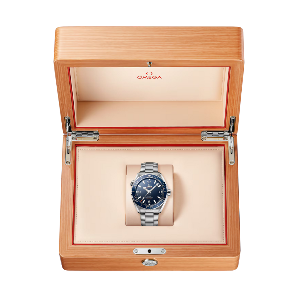 Omega Seamaster PLANET OCEAN 600M CO‑AXIAL MASTER CHRONOMETER Ref# 215.30.44.21.03.001 - Image 5